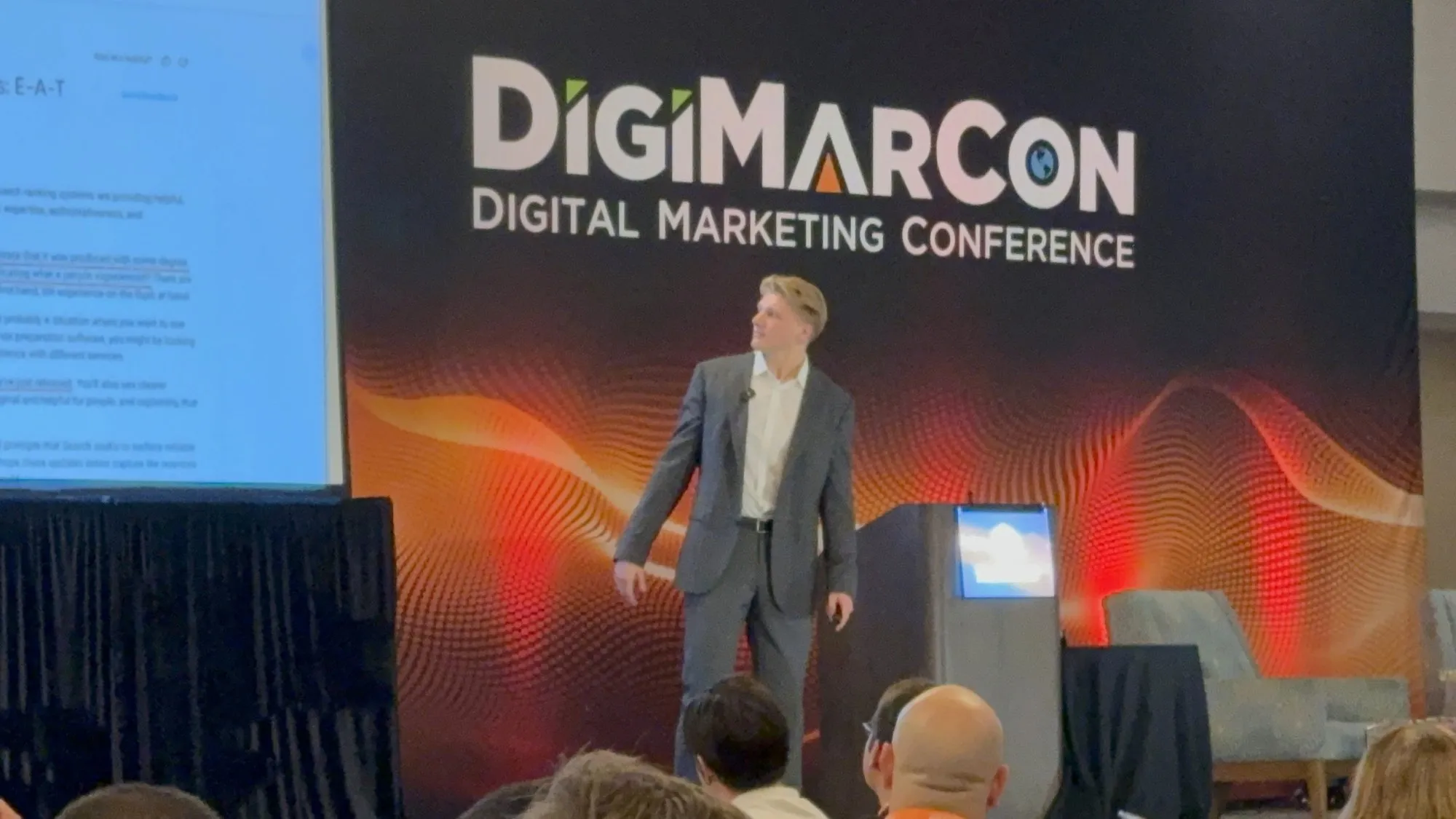 Dan Leibrandt presenting at DigiMarCon